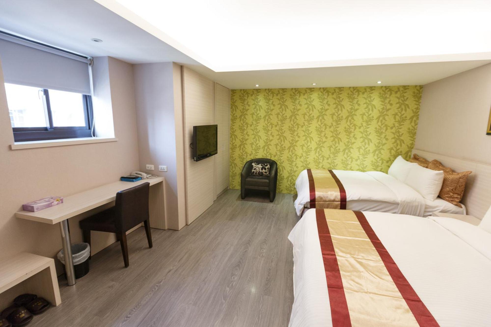 宜都大飯店 Idol Hotel Каосюн Екстериор снимка