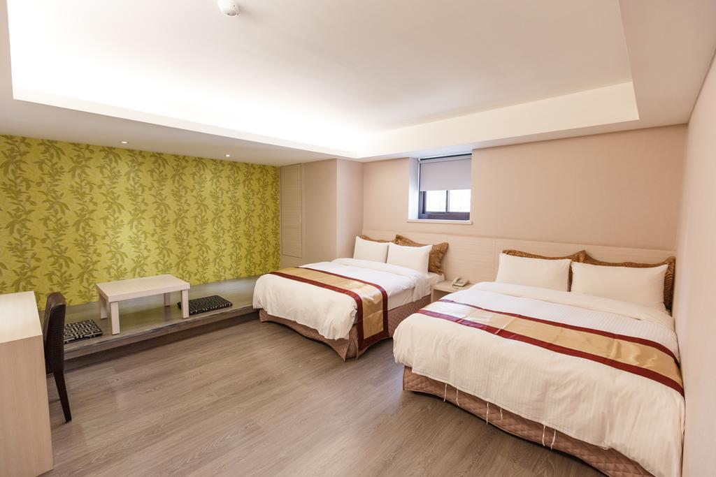 宜都大飯店 Idol Hotel Каосюн Екстериор снимка