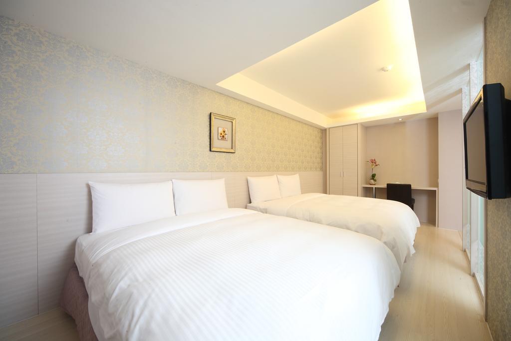 宜都大飯店 Idol Hotel Каосюн Екстериор снимка